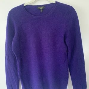 100% Cashmere Crewneck Sweater